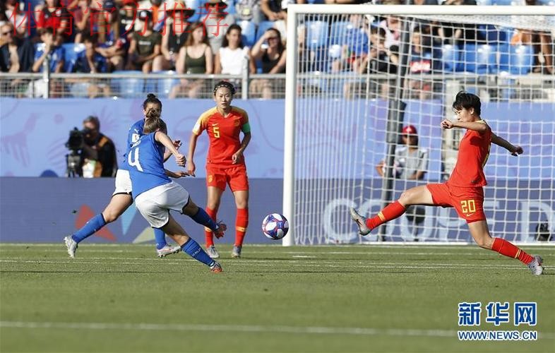 玫瑰再绽放 |  0-2不敌意大利 中国女足遗憾无缘八强